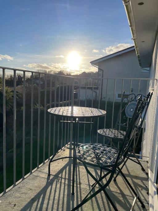 Stunning Charmouth Property With Bay Views! Ngoại thất bức ảnh