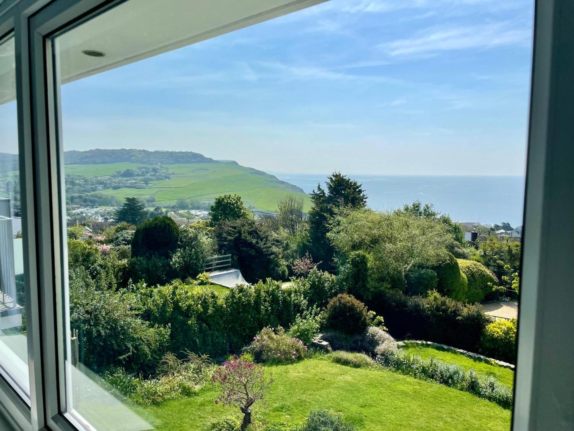 Stunning Charmouth Property With Bay Views! Ngoại thất bức ảnh